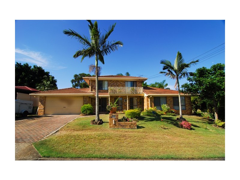 1 Clover Court, Regents Park QLD 4118