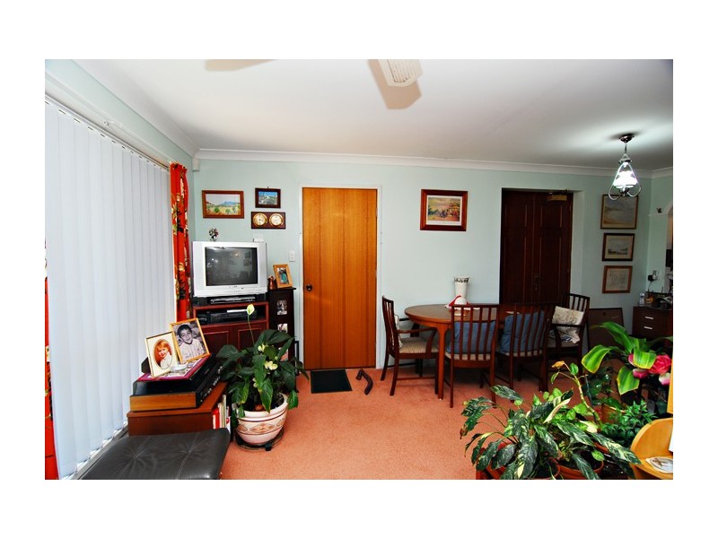 1 Clover Court, Regents Park QLD 4118