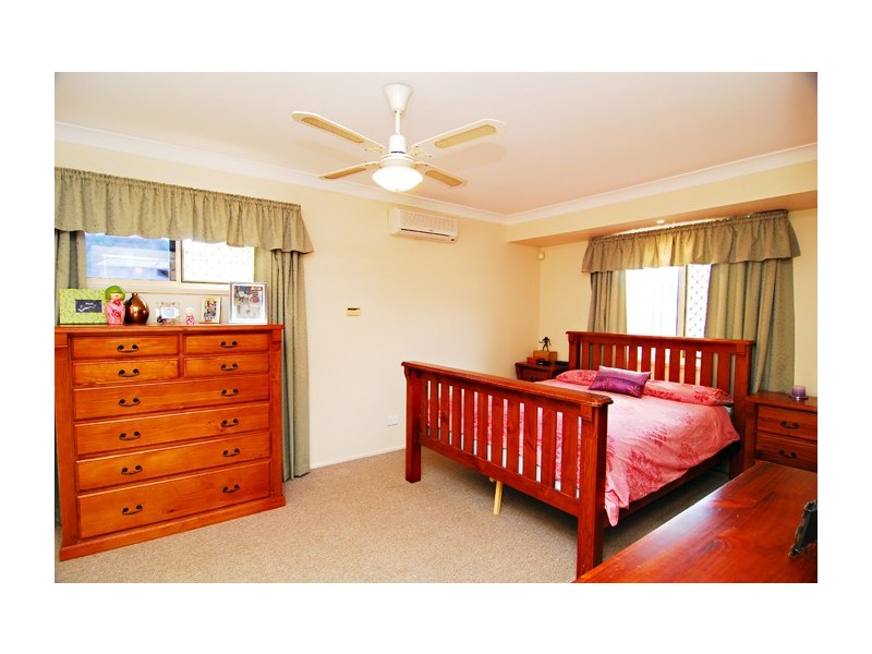 52 Berkeley Drive, Browns Plains QLD 4118