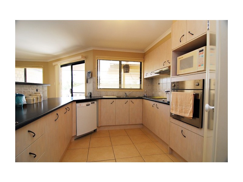 5-7 Laurina Drive, New Beith QLD 4124