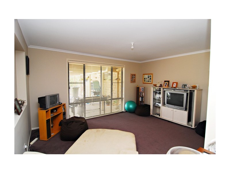 5-7 Laurina Drive, New Beith QLD 4124