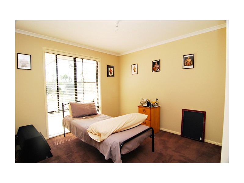 5-7 Laurina Drive, New Beith QLD 4124