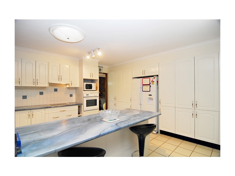 1 Chipalee Court, Greenbank QLD 4124