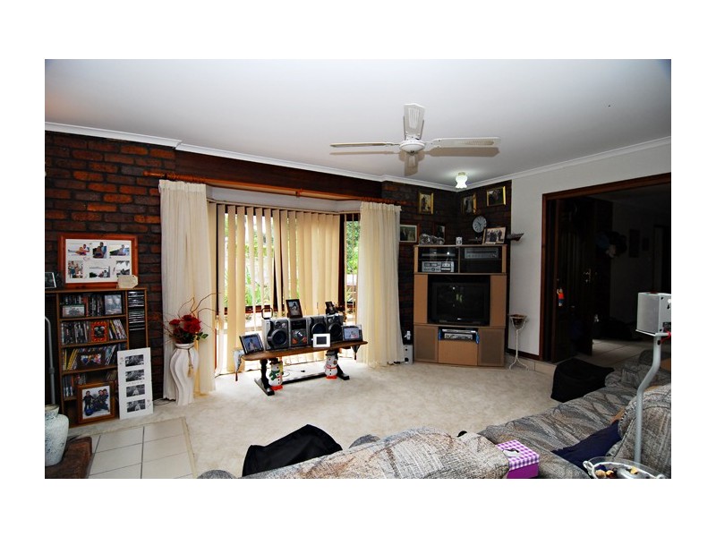 1 Chipalee Court, Greenbank QLD 4124