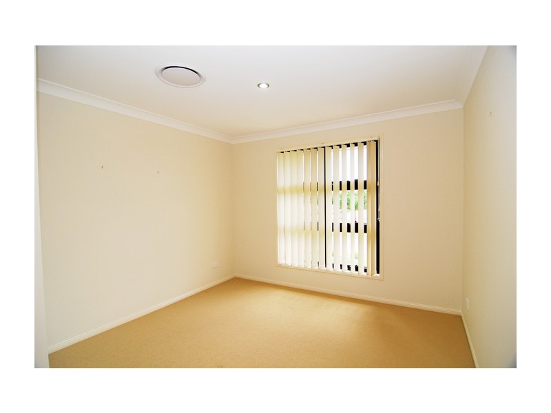 32 Holterman Place, Redbank Plains QLD 4301