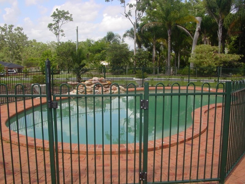 141 Merluna Road, Park Ridge South QLD 4125