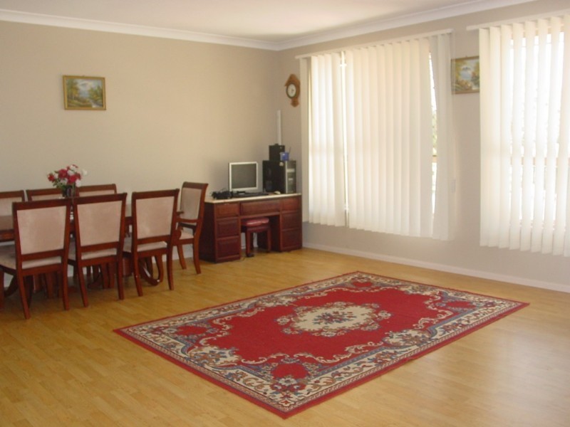 141 Merluna Road, Park Ridge South QLD 4125