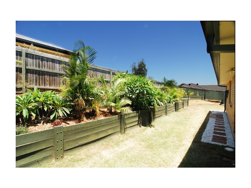 13 Buckland Court, Collingwood Park QLD 4301
