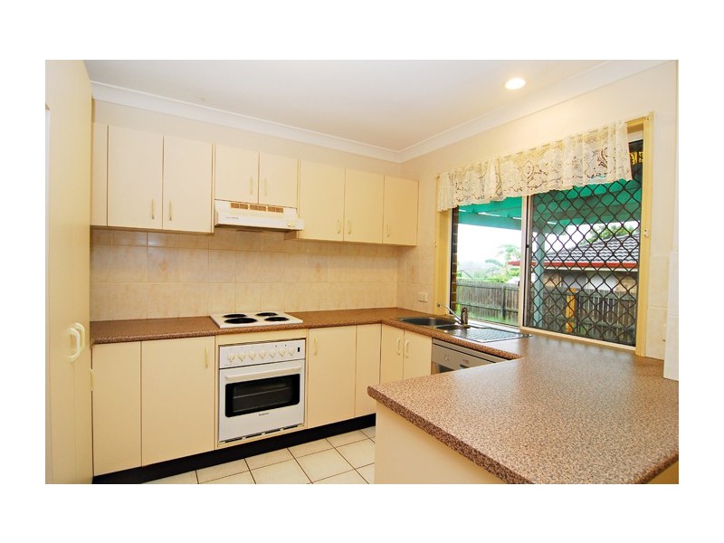 7 Talty Rise, Regents Park QLD 4118