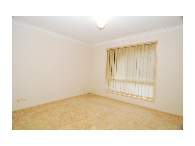 7 Talty Rise, Regents Park QLD 4118