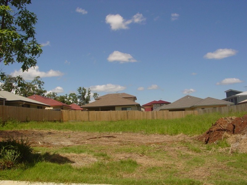 17 Girraween Crescent, Parkinson QLD 4115