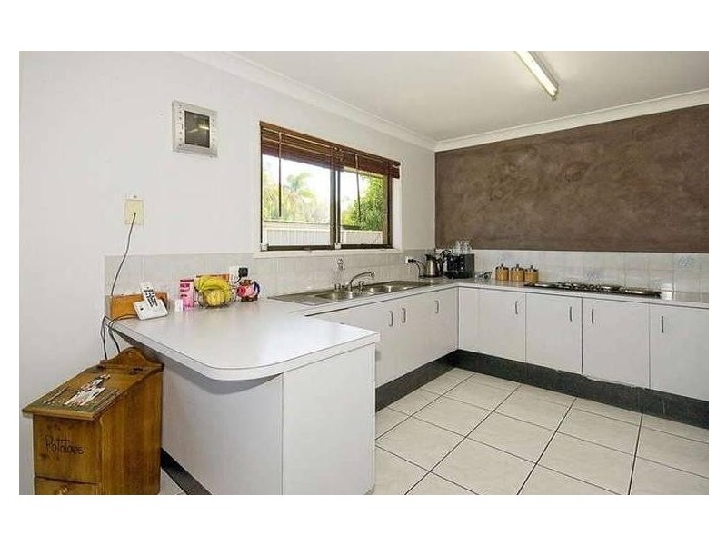 17 Erin Drive, Browns Plains QLD 4118
