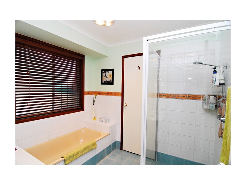 18 Lollard Street, Hillcrest QLD 4118