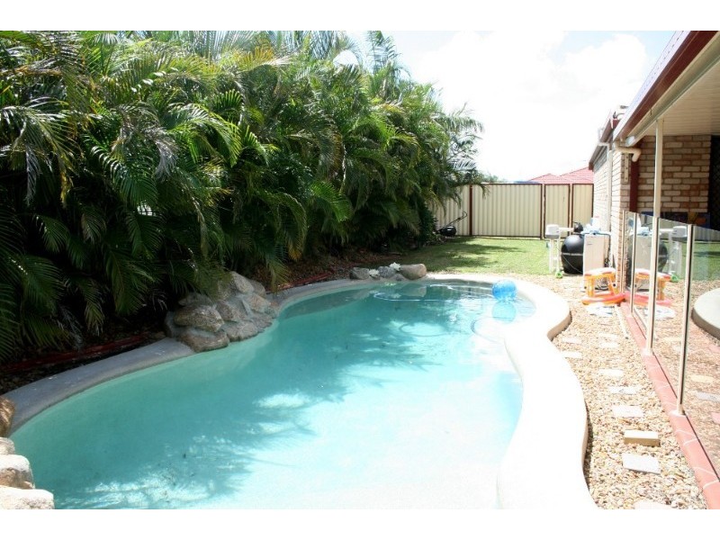 70 Dampier Crescent, Drewvale QLD 4116