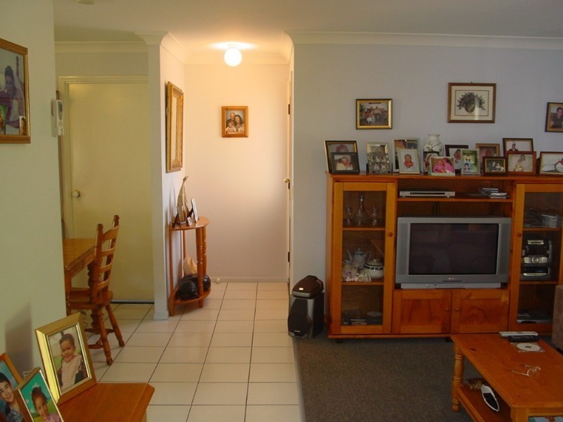 6 Debanie Court, Marsden QLD 4132