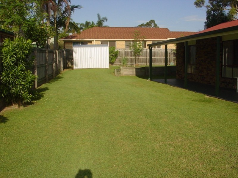 6 Debanie Court, Marsden QLD 4132