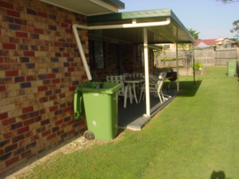 6 Debanie Court, Marsden QLD 4132