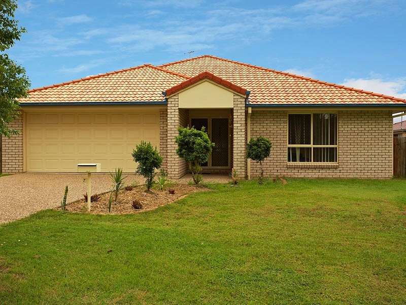 7 Barber Court, Waterford QLD 4133