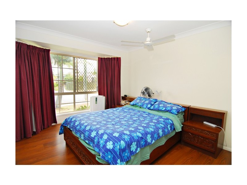 30 Myall Street, Crestmead QLD 4132