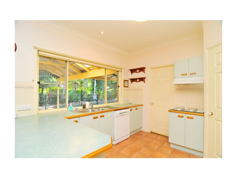 11 Sherbrooke Court, Munruben QLD 4125
