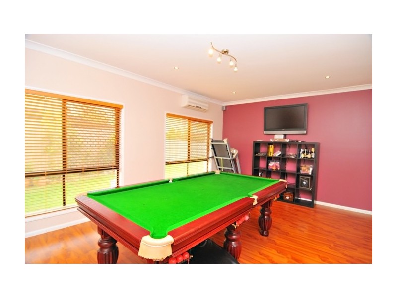 30 Stratus Court, Calamvale QLD 4116