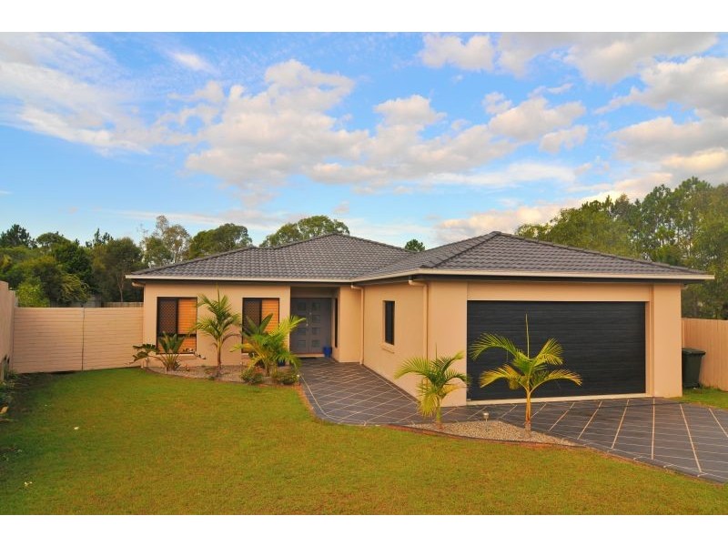 30 Stratus Court, Calamvale QLD 4116