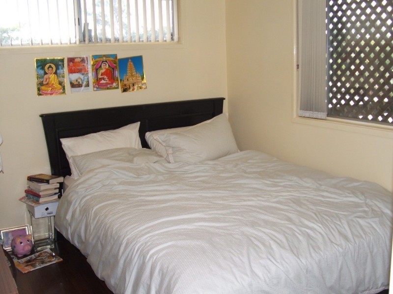 98 Ewing Road, Logan Central QLD 4114