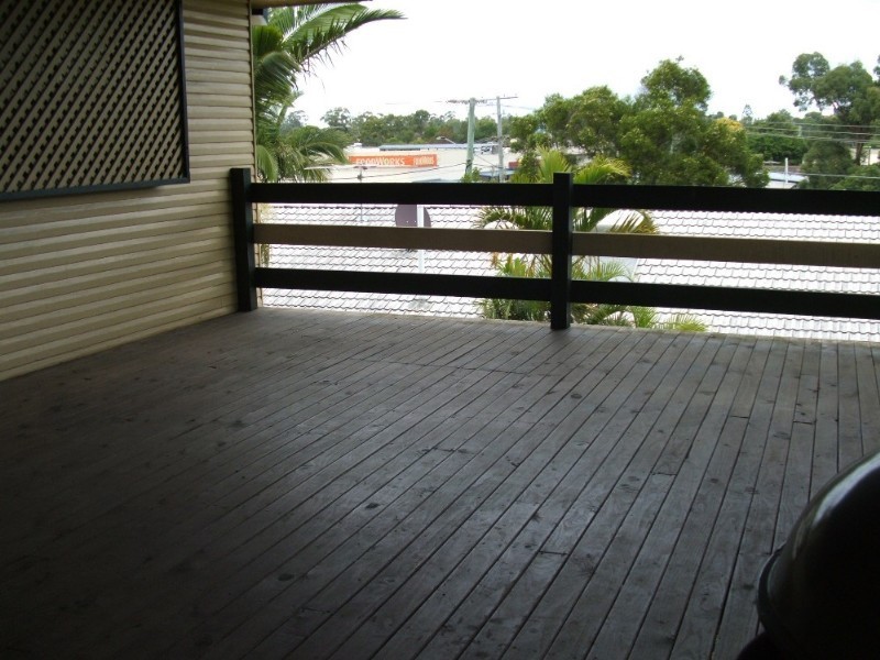 98 Ewing Road, Logan Central QLD 4114