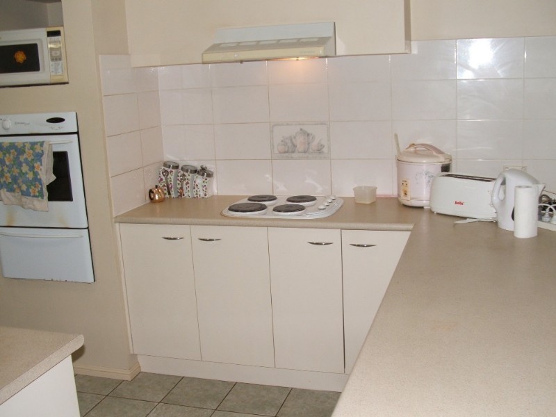 3 Belvedere Drive, Park Ridge QLD 4125