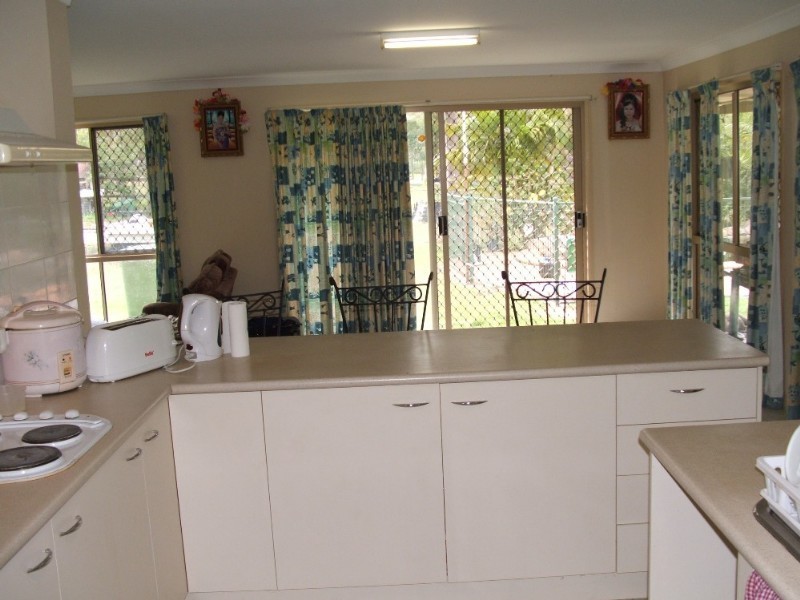 3 Belvedere Drive, Park Ridge QLD 4125