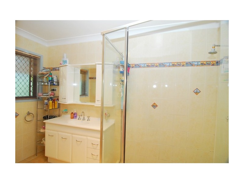5 Elonera Drive, Slacks Creek QLD 4127