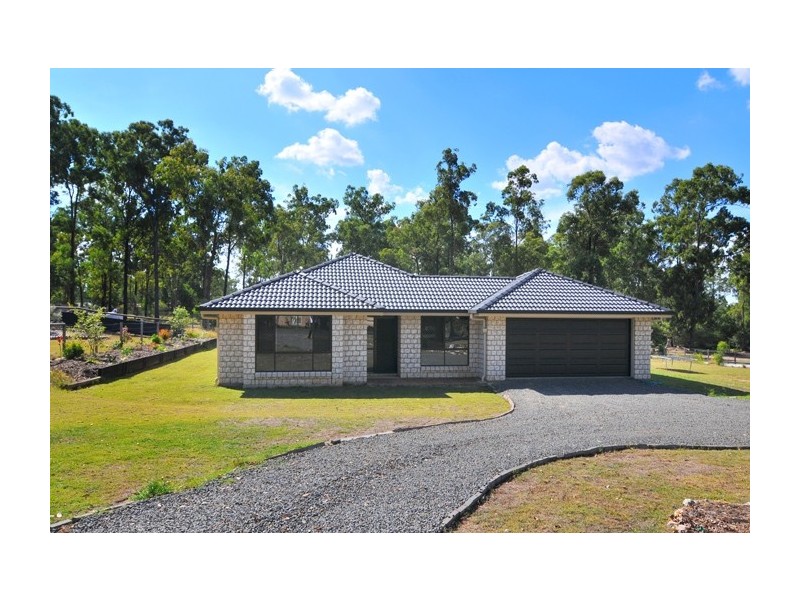 12-14 Quartz Close, Greenbank QLD 4124