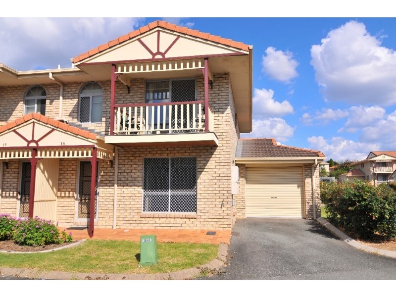 16/10 Lawrence Close, Robertson QLD 4109