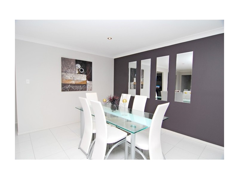 13 Greta Court, Camira QLD 4300