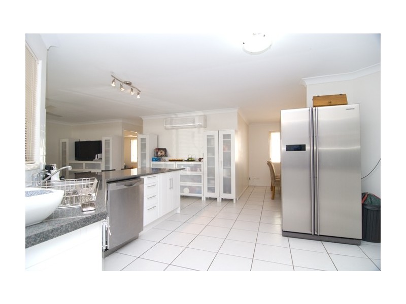 8 Gatland Court, Boronia Heights QLD 4124