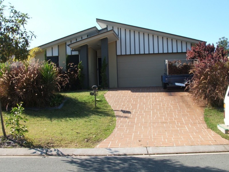 36 Hinchinbrook Circuit, Forest Lake QLD 4078