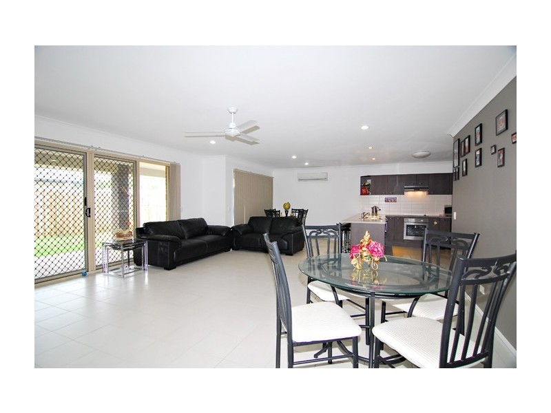 30 Aquatic Street, Berrinba QLD 4117