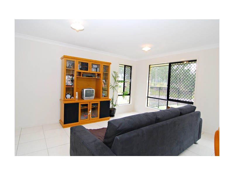 159 Spinebill Drive, Greenbank QLD 4124