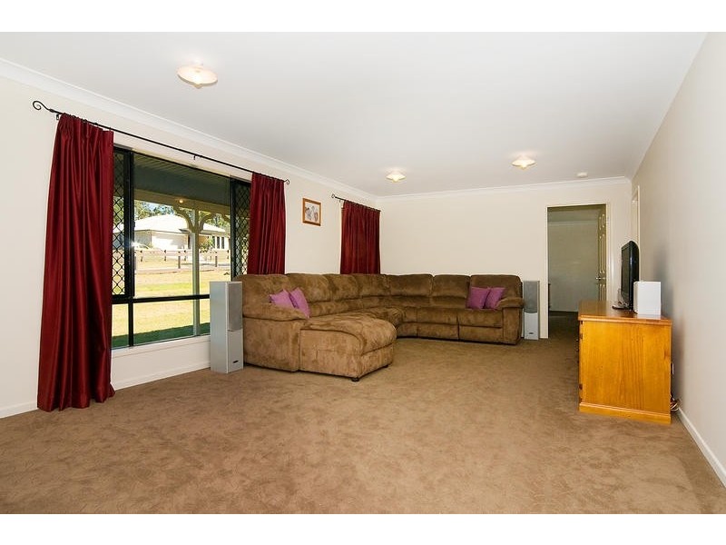 159 Spinebill Drive, Greenbank QLD 4124