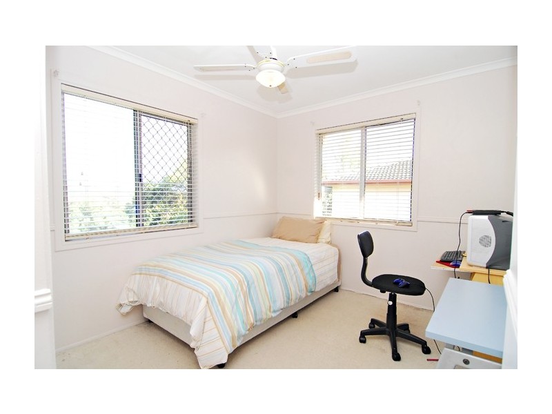 23 Karen Street, Camira QLD 4300
