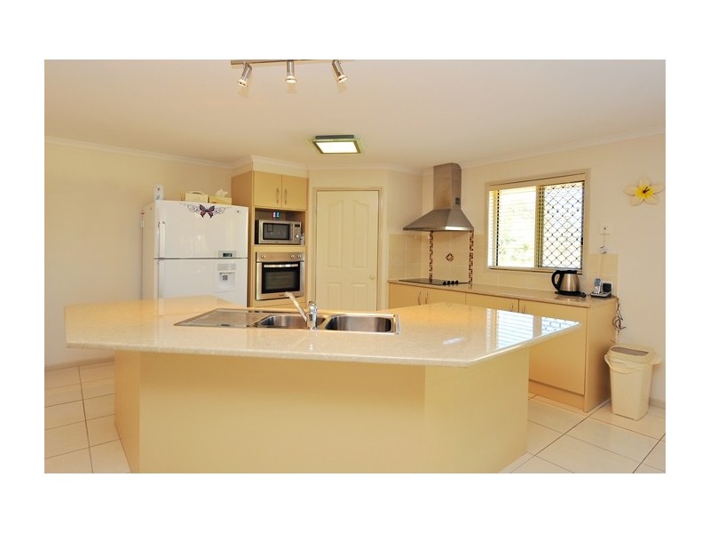 128 Spinebill Drive, Greenbank QLD 4124
