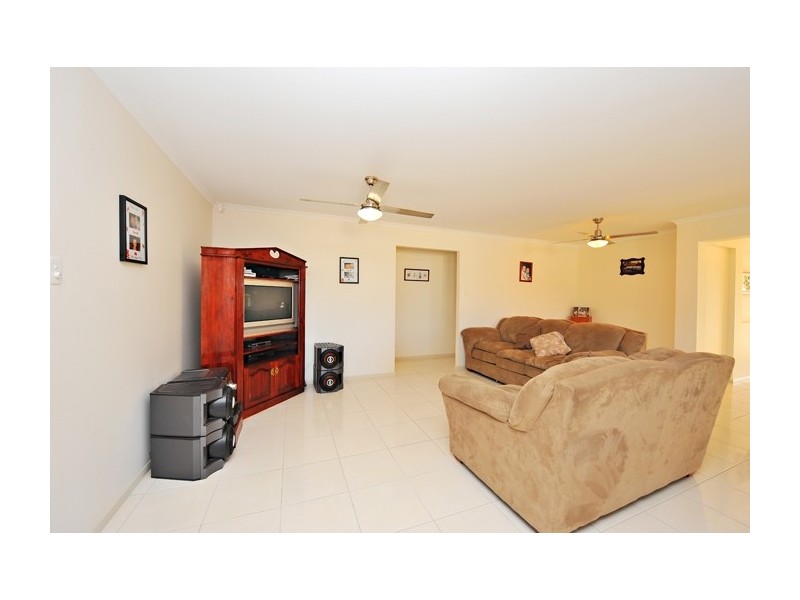 128 Spinebill Drive, Greenbank QLD 4124
