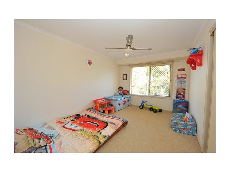 128 Spinebill Drive, Greenbank QLD 4124