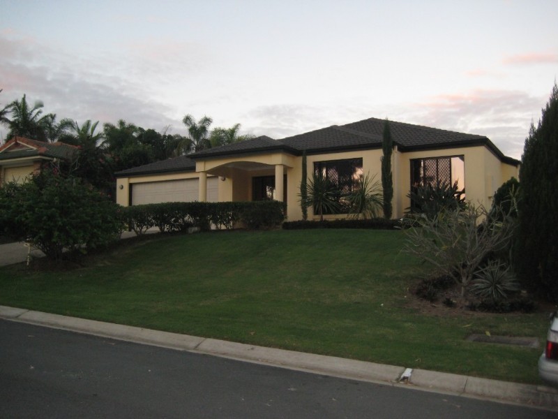 19 Yewleaf Place, Calamvale QLD 4116