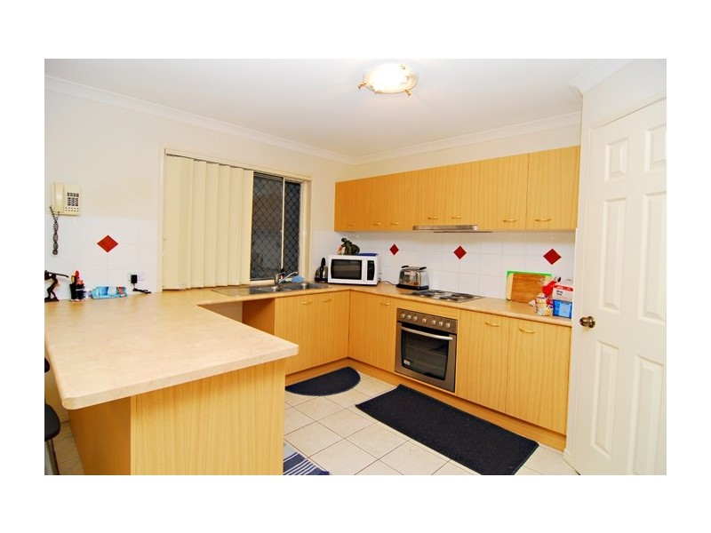 20 Apsley Crescent, Parkinson QLD 4115