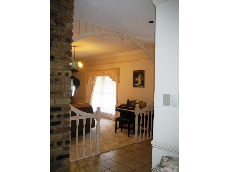 32 Hives Road, North Maclean QLD 4280