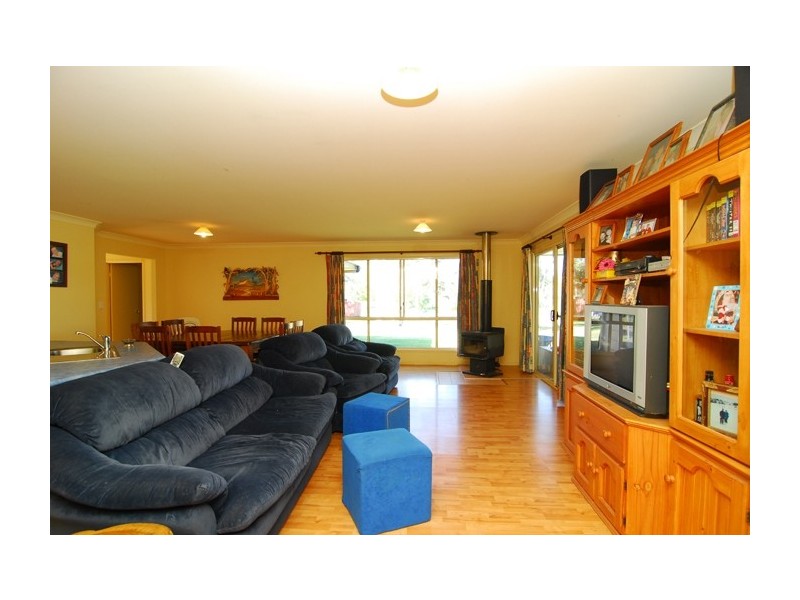 402 Stoney Camp Road, Greenbank QLD 4124