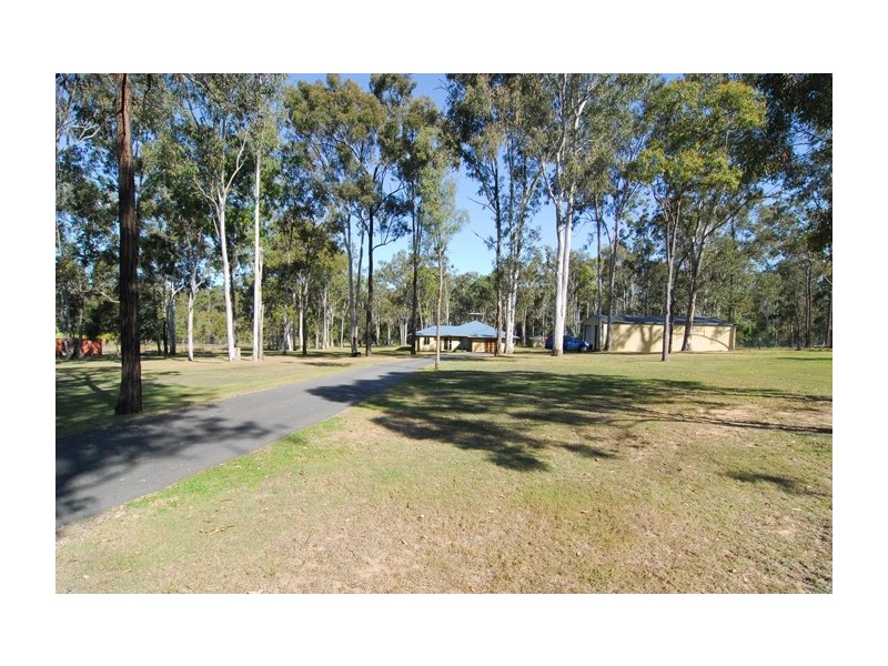 402 Stoney Camp Road, Greenbank QLD 4124