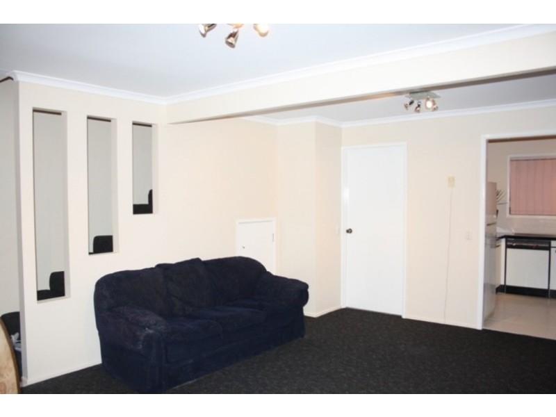 6A/2 Guinevere Court, Bethania QLD 4205