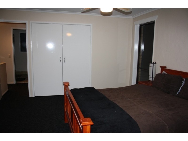 6A/2 Guinevere Court, Bethania QLD 4205